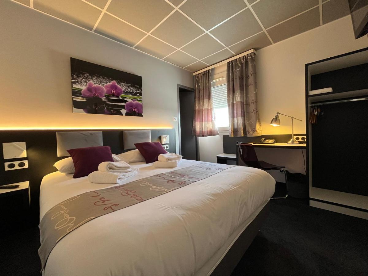 Brit Hotel Le Везуль Экстерьер фото